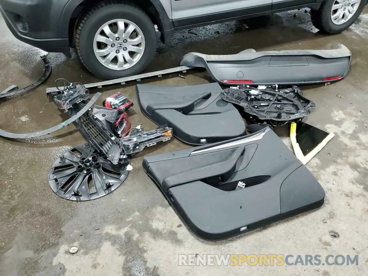 14 fotografías del automóvil dañado 7SAYGDEE6RA253946 TESLA MODEL Y 2024