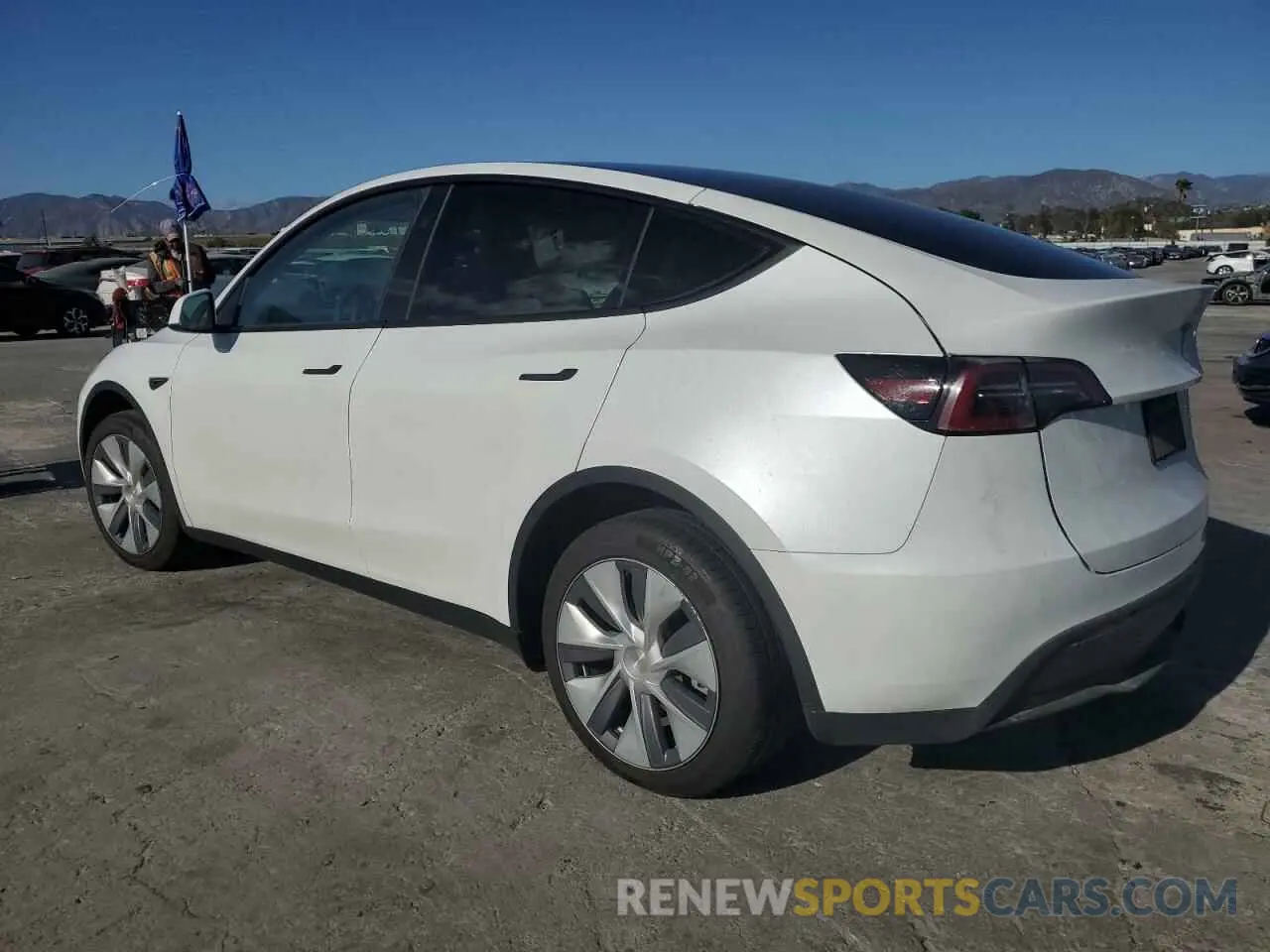 2 fotografías del automóvil dañado 7SAYGDEE6RA261884 TESLA MODEL Y 2024