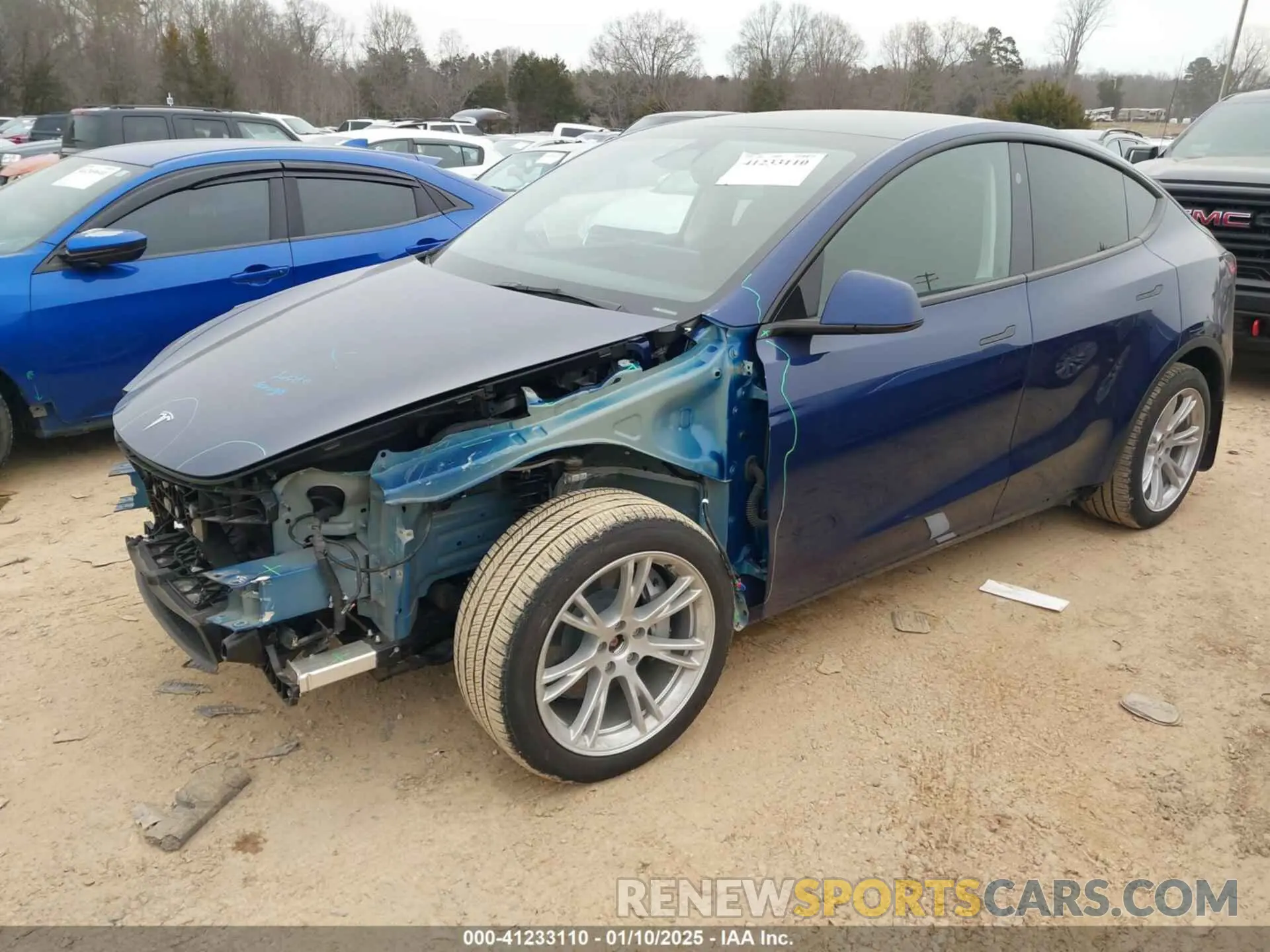 2 fotografías del automóvil dañado 7SAYGDEE6RA282945 TESLA MODEL Y 2024