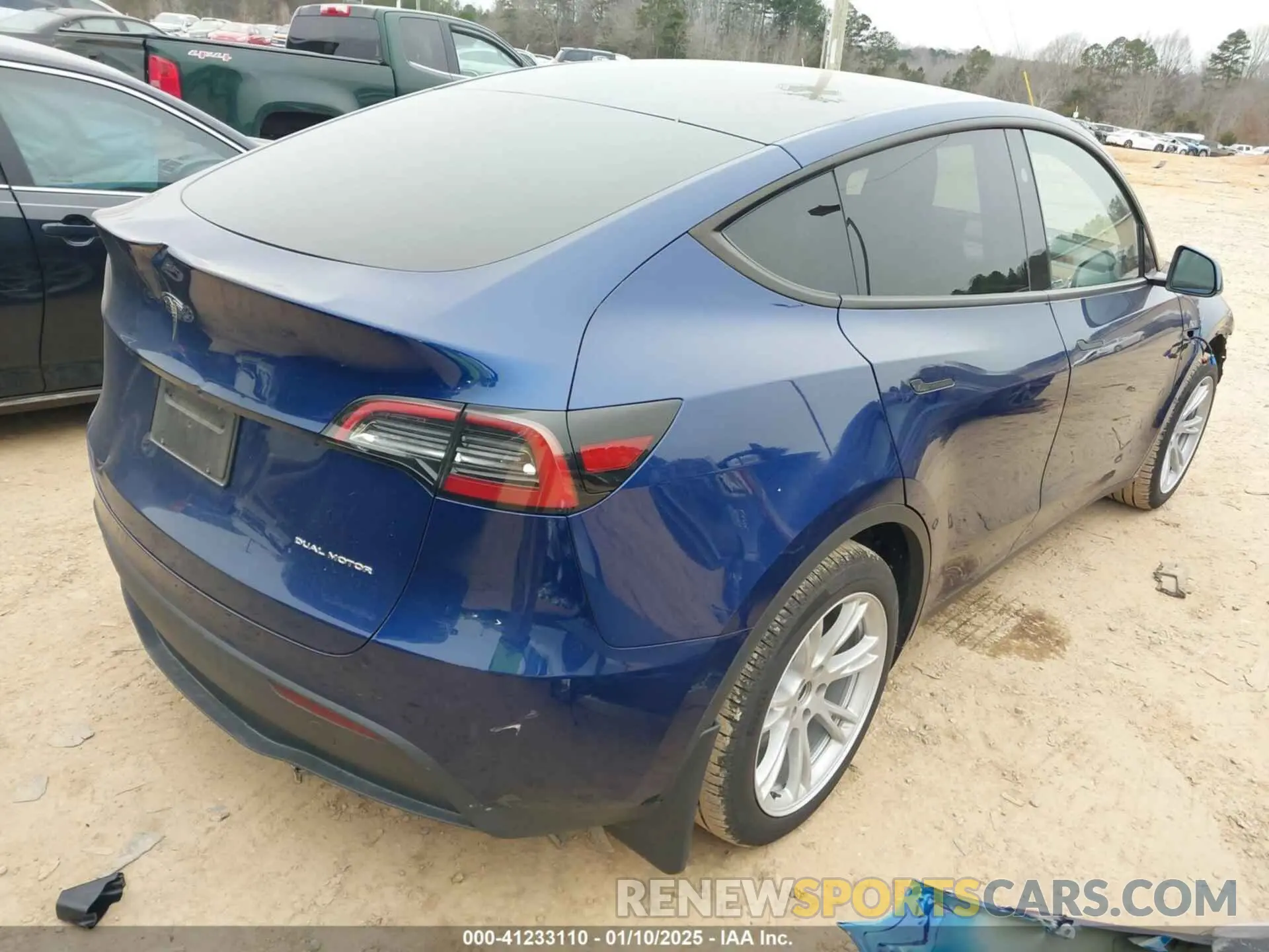 4 fotografías del automóvil dañado 7SAYGDEE6RA282945 TESLA MODEL Y 2024