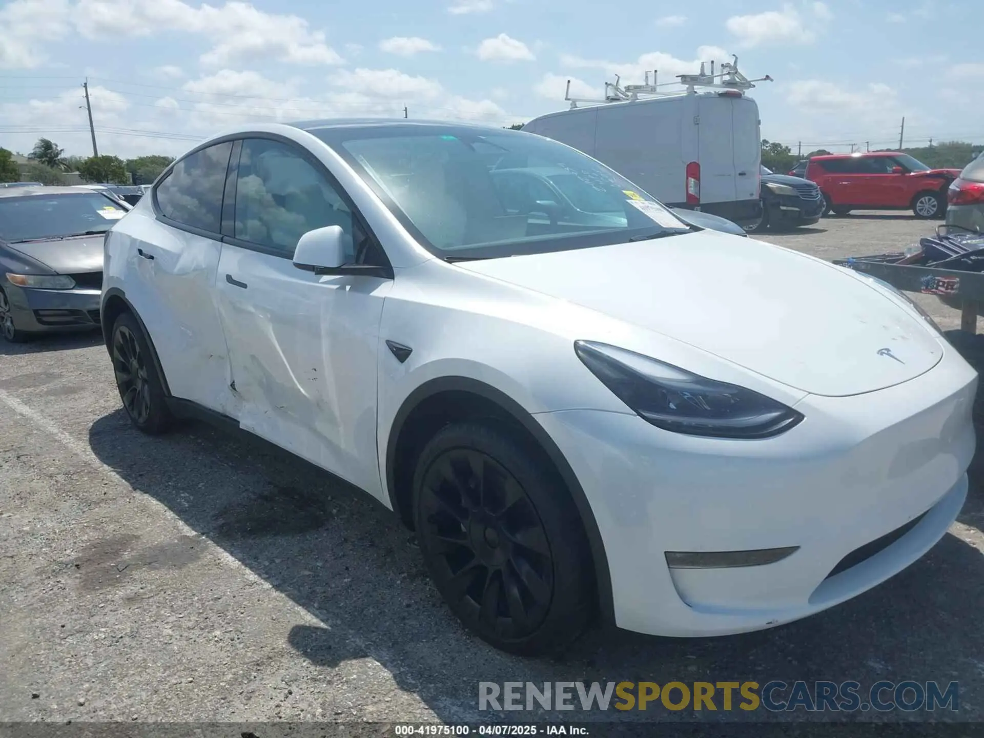 6 fotografías del automóvil dañado 7SAYGDEE6RA292939 TESLA MODEL Y 2024
