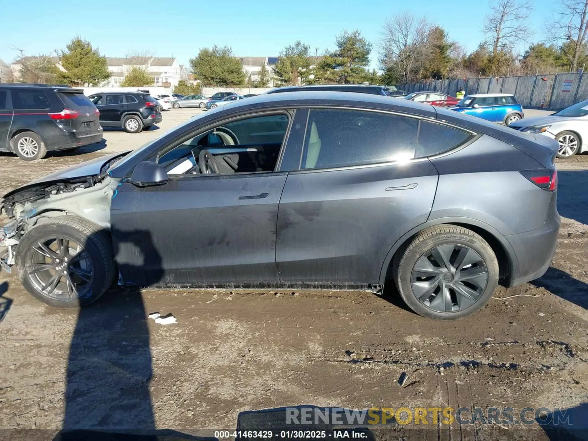 14 fotografías del automóvil dañado 7SAYGDEE6RA321453 TESLA MODEL Y 2024