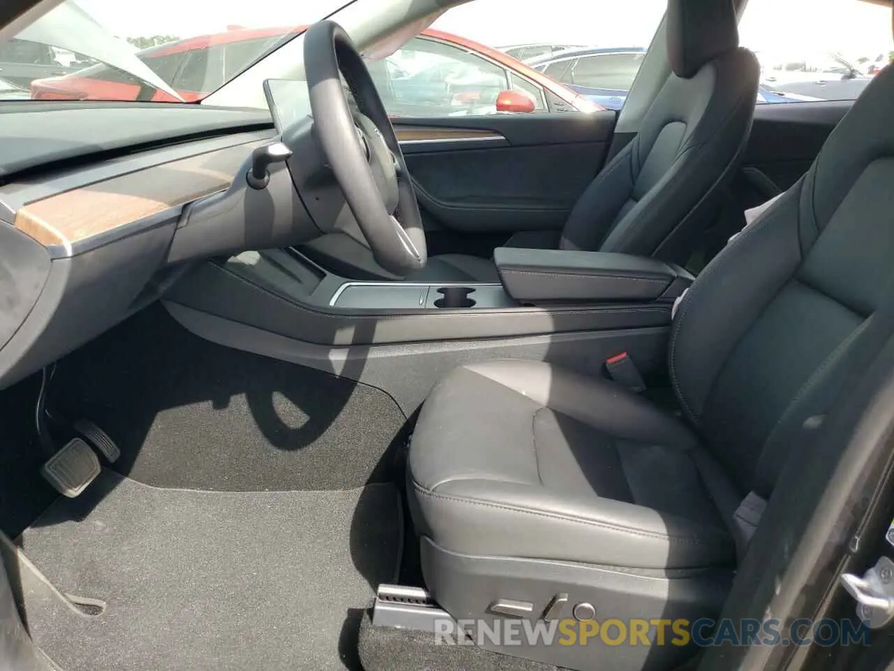 7 fotografías del automóvil dañado 7SAYGDEE6RF009474 TESLA MODEL Y 2024
