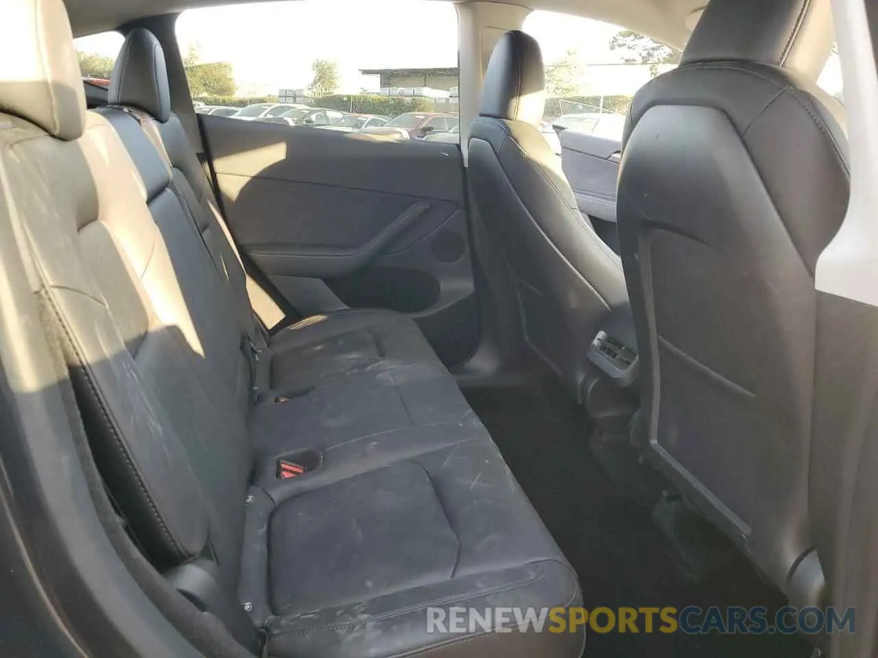 11 fotografías del automóvil dañado 7SAYGDEE6RF013752 TESLA MODEL Y 2024