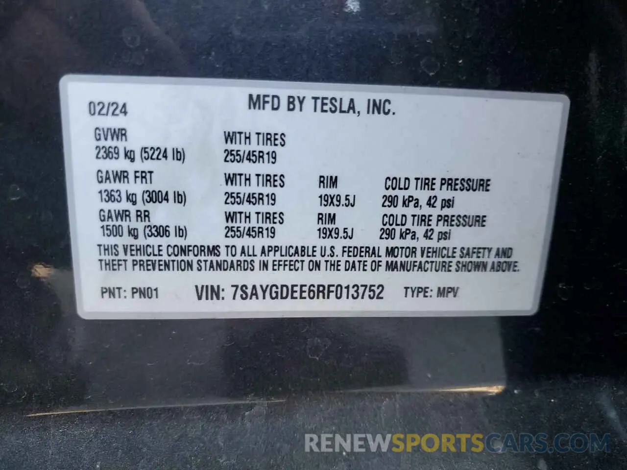 14 fotografías del automóvil dañado 7SAYGDEE6RF013752 TESLA MODEL Y 2024
