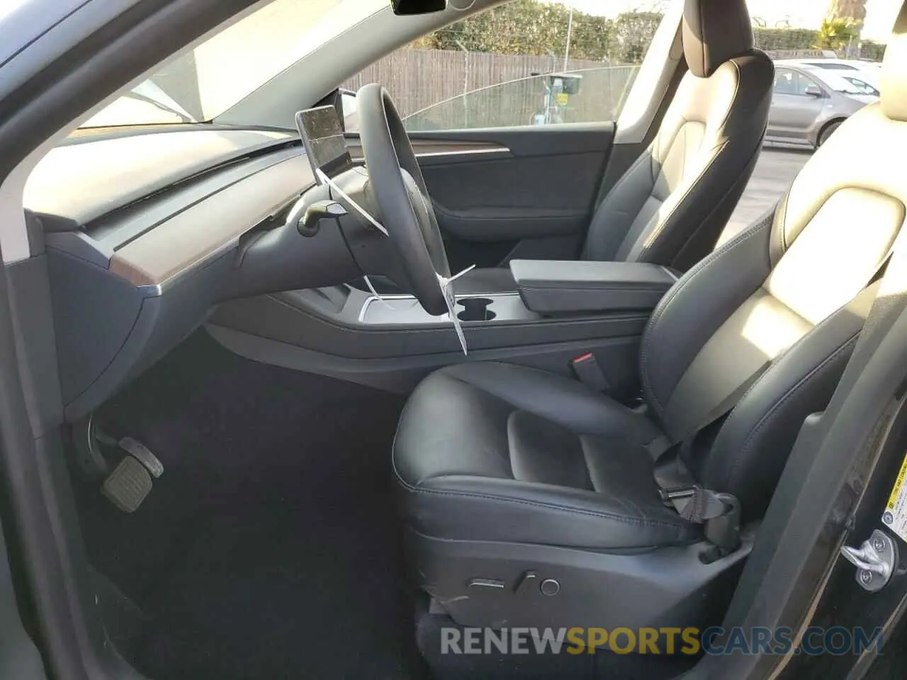 7 fotografías del automóvil dañado 7SAYGDEE6RF013752 TESLA MODEL Y 2024