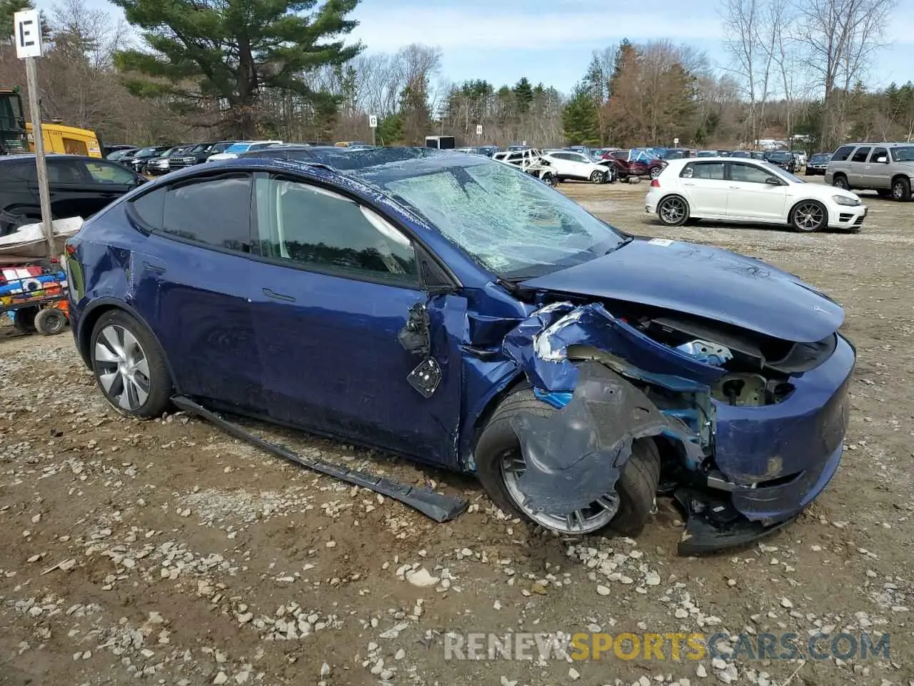 4 fotografías del automóvil dañado 7SAYGDEE6RF036075 TESLA MODEL Y 2024