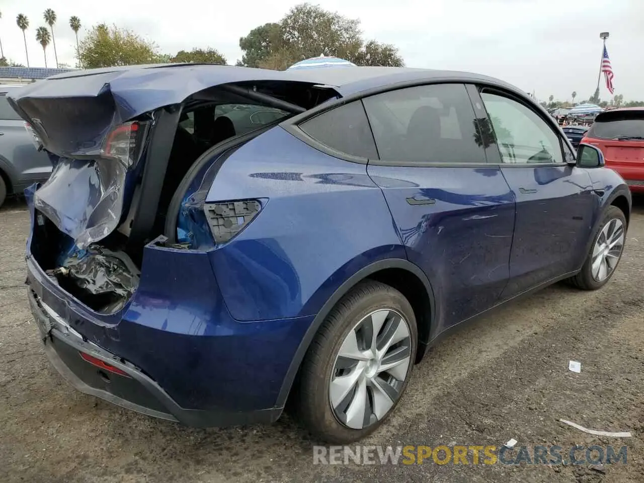 3 fotografías del automóvil dañado 7SAYGDEE6RF060277 TESLA MODEL Y 2024