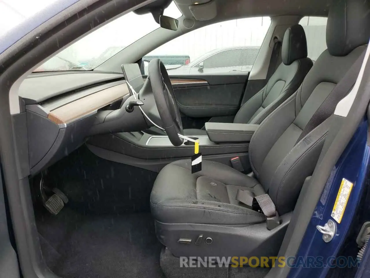 7 fotografías del automóvil dañado 7SAYGDEE6RF060277 TESLA MODEL Y 2024
