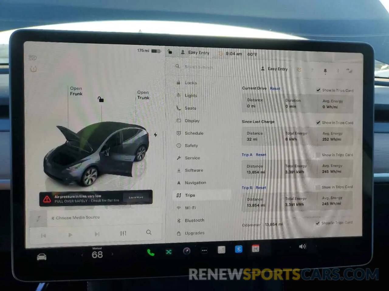 9 fotografías del automóvil dañado 7SAYGDEE6RF060859 TESLA MODEL Y 2024