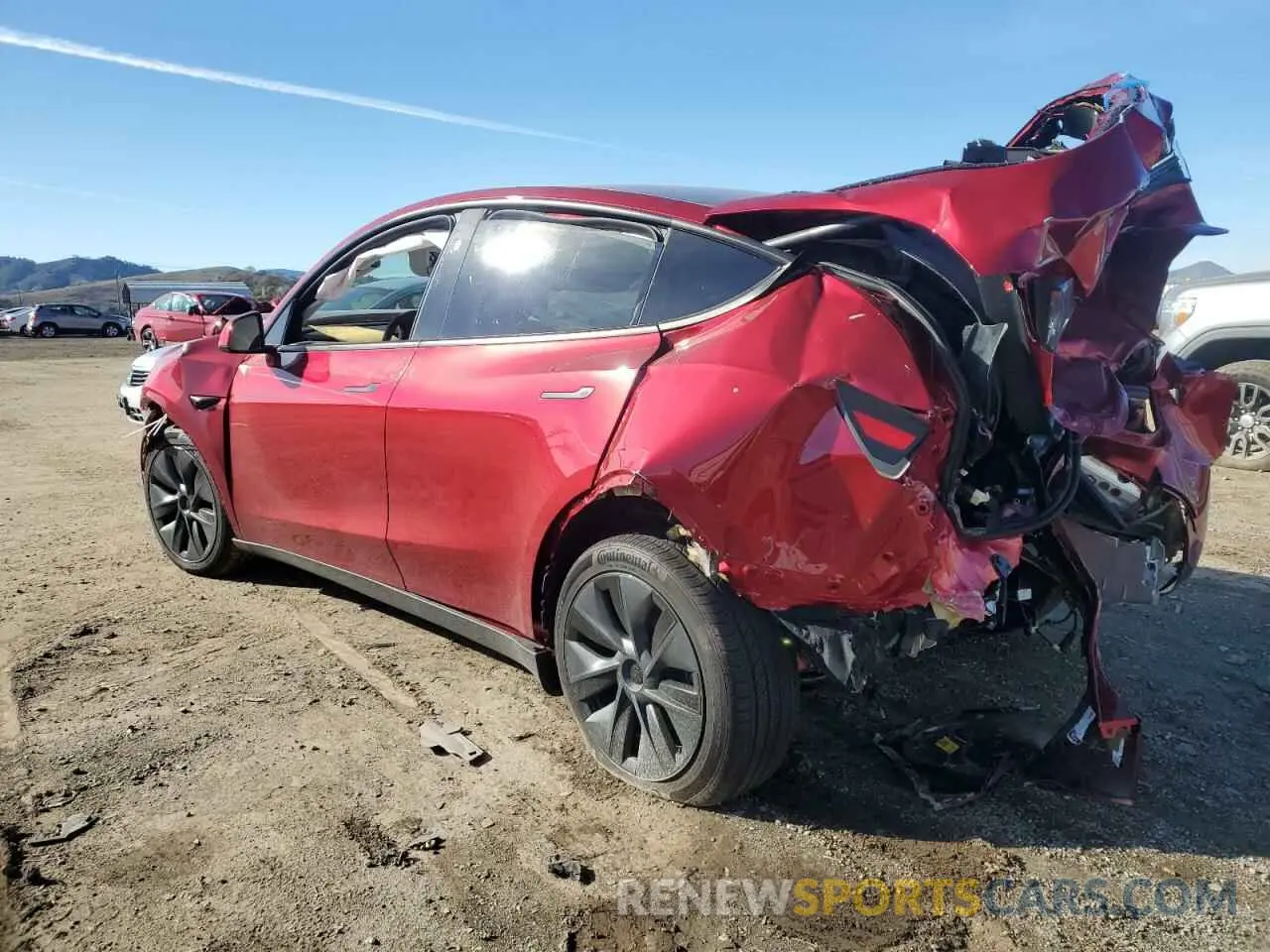 2 fotografías del automóvil dañado 7SAYGDEE6RF133308 TESLA MODEL Y 2024