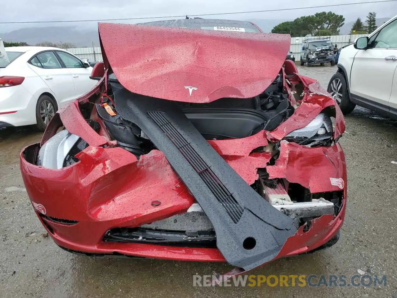 5 fotografías del automóvil dañado 7SAYGDEE6RF133308 TESLA MODEL Y 2024