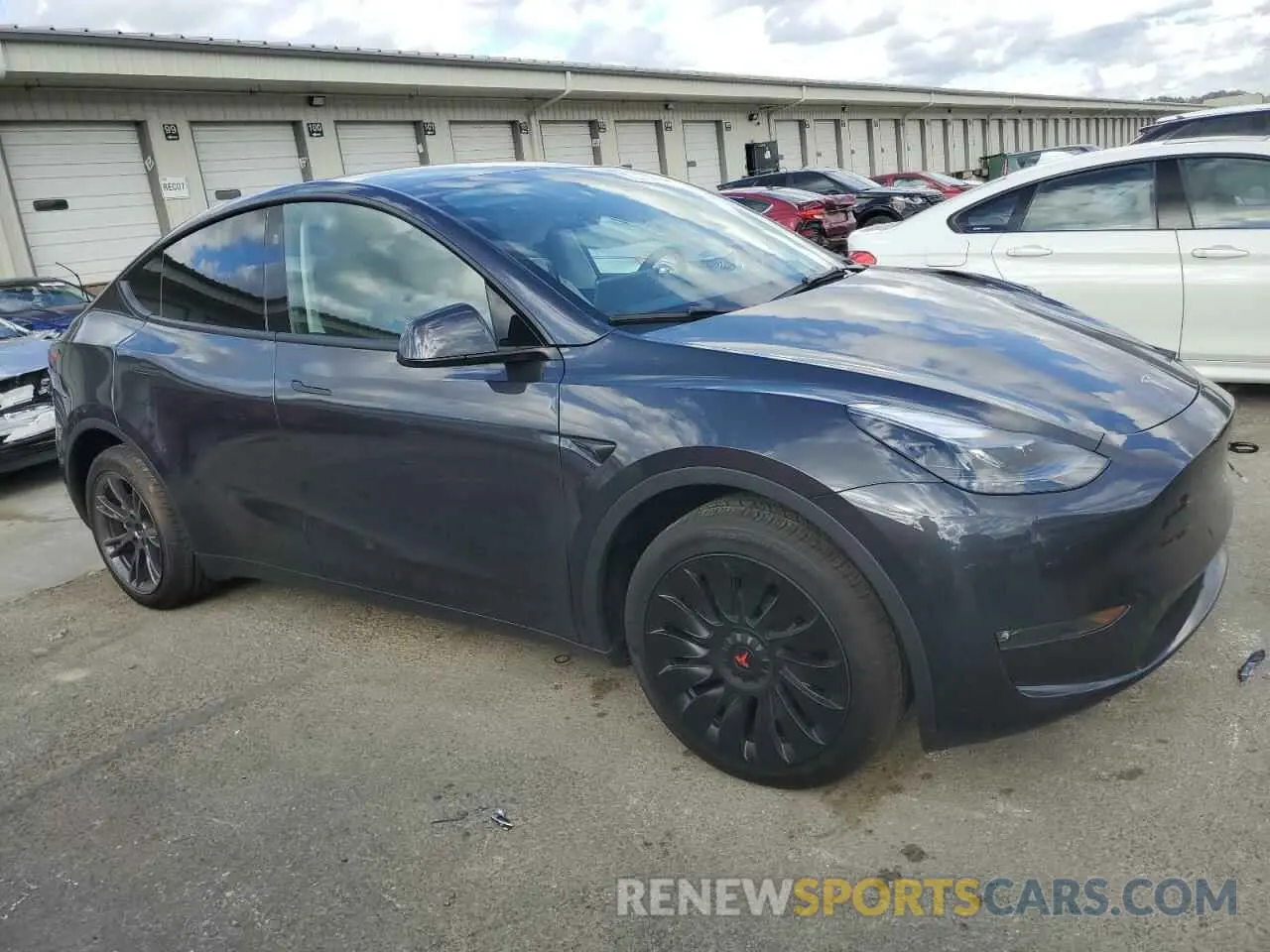 4 fotografías del automóvil dañado 7SAYGDEE6RF161464 TESLA MODEL Y 2024