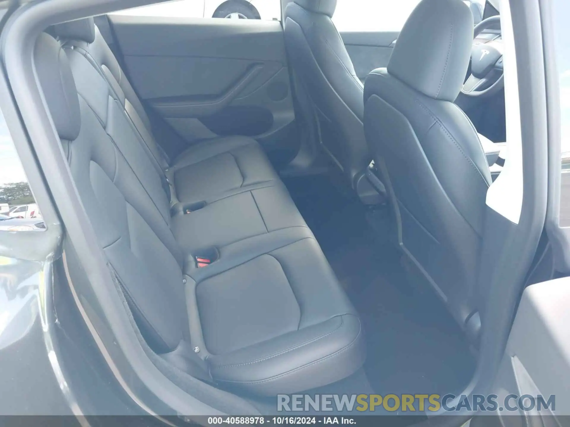 8 fotografías del automóvil dañado 7SAYGDEE6RF183836 TESLA MODEL Y 2024