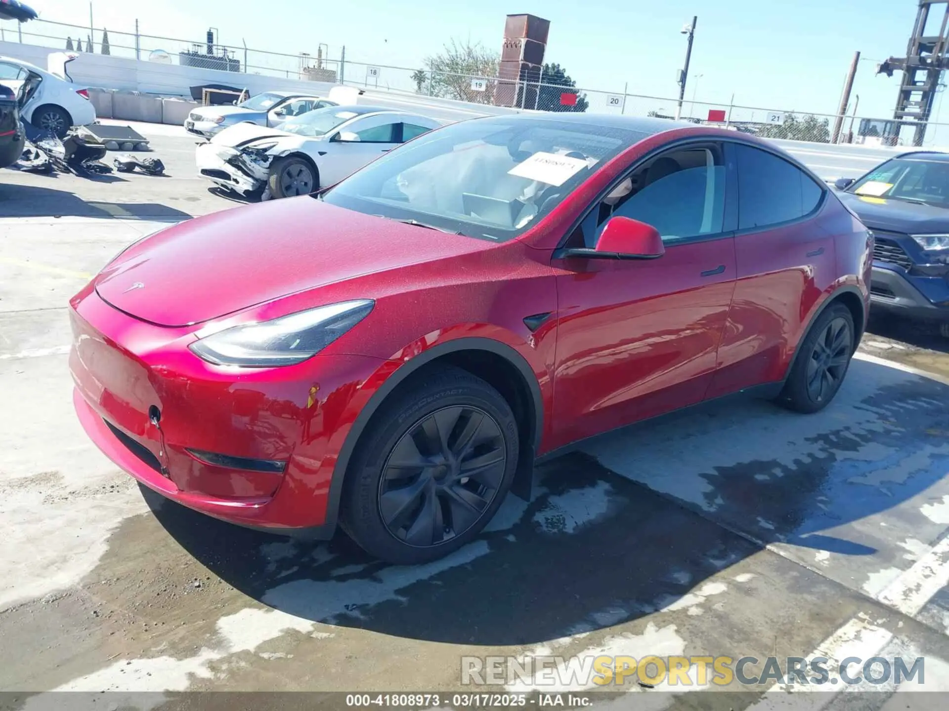 2 fotografías del automóvil dañado 7SAYGDEE6RF190947 TESLA MODEL Y 2024