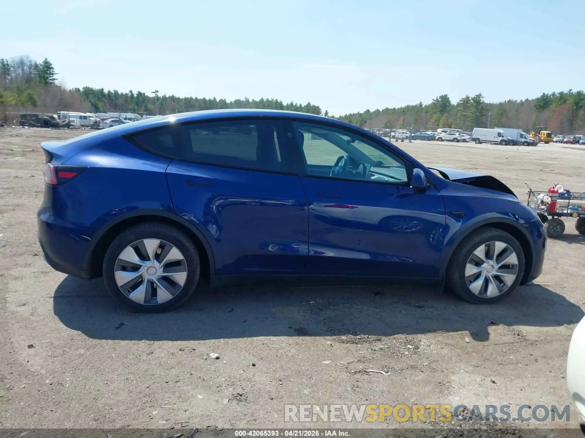 13 fotografías del automóvil dañado 7SAYGDEE7RA240977 TESLA MODEL Y 2024