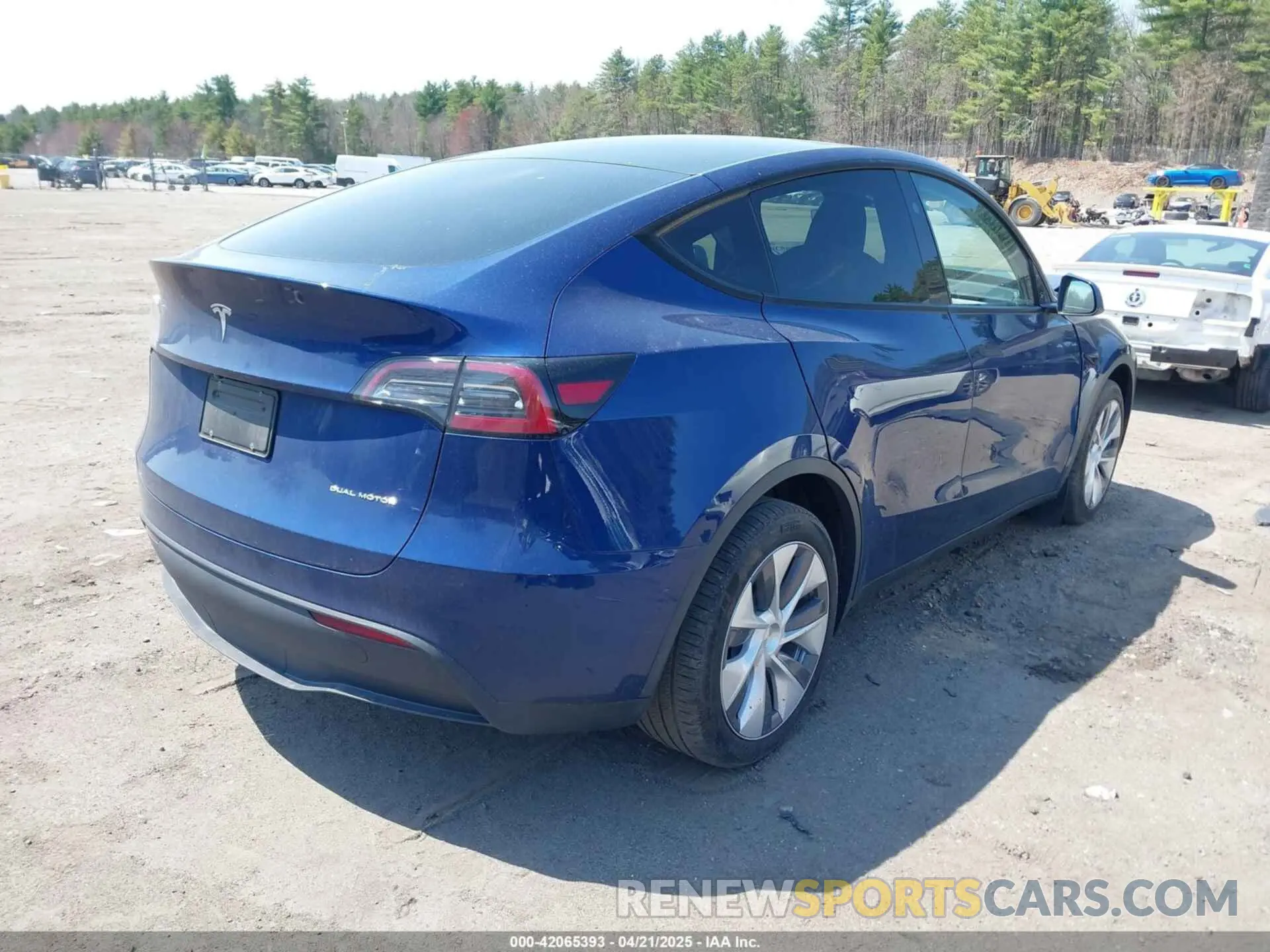 4 fotografías del automóvil dañado 7SAYGDEE7RA240977 TESLA MODEL Y 2024