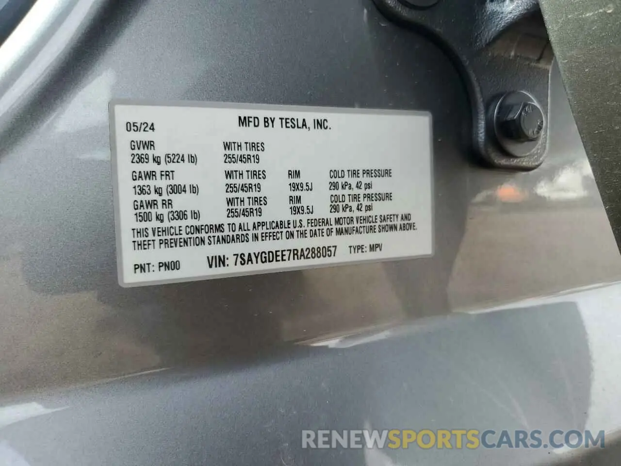 14 fotografías del automóvil dañado 7SAYGDEE7RA288057 TESLA MODEL Y 2024