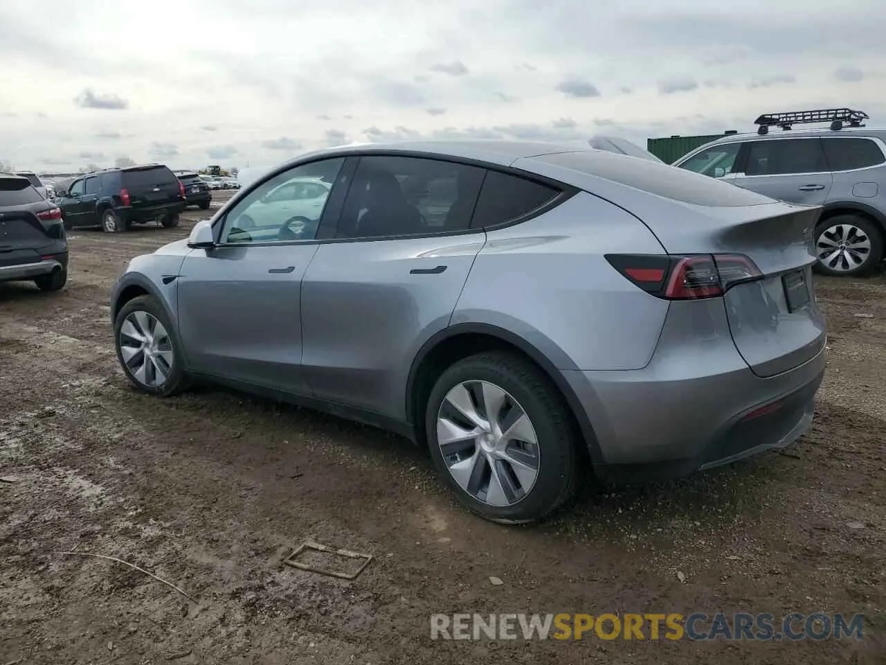2 fotografías del automóvil dañado 7SAYGDEE7RA288057 TESLA MODEL Y 2024