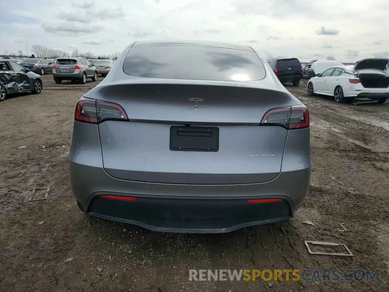 6 fotografías del automóvil dañado 7SAYGDEE7RA288057 TESLA MODEL Y 2024