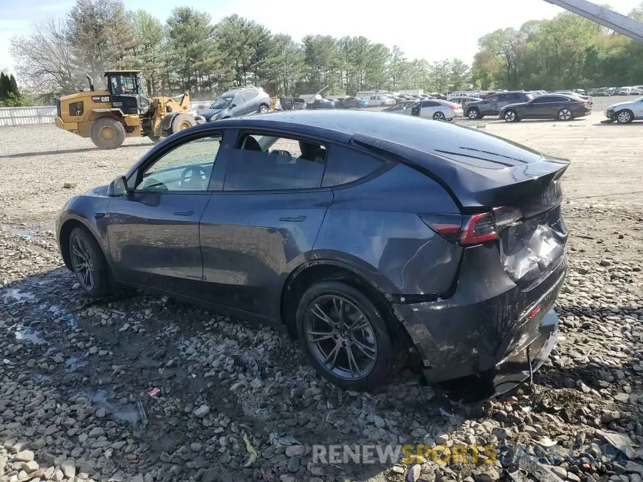 2 fotografías del automóvil dañado 7SAYGDEE7RA307013 TESLA MODEL Y 2024