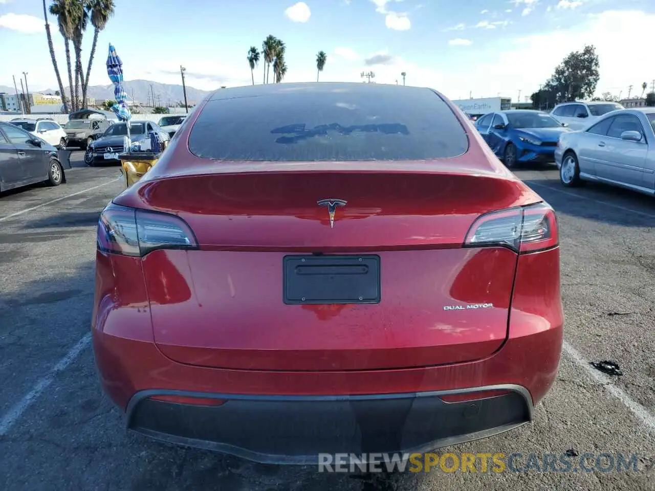 6 fotografías del automóvil dañado 7SAYGDEE7RF009984 TESLA MODEL Y 2024