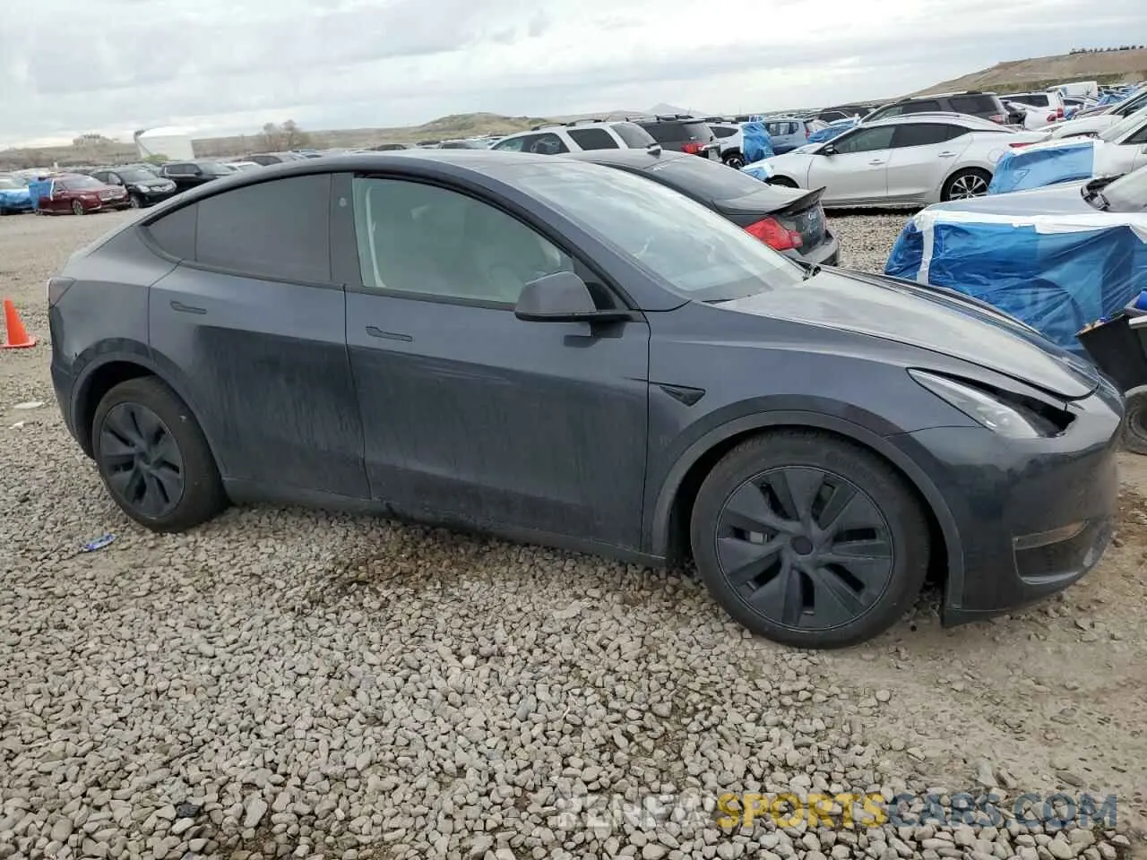 4 fotografías del automóvil dañado 7SAYGDEE7RF158721 TESLA MODEL Y 2024