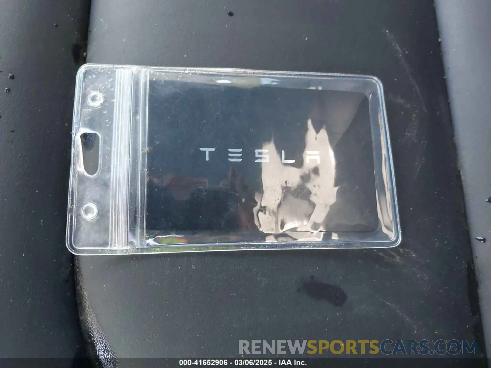 11 fotografías del automóvil dañado 7SAYGDEE7RF192920 TESLA MODEL Y 2024