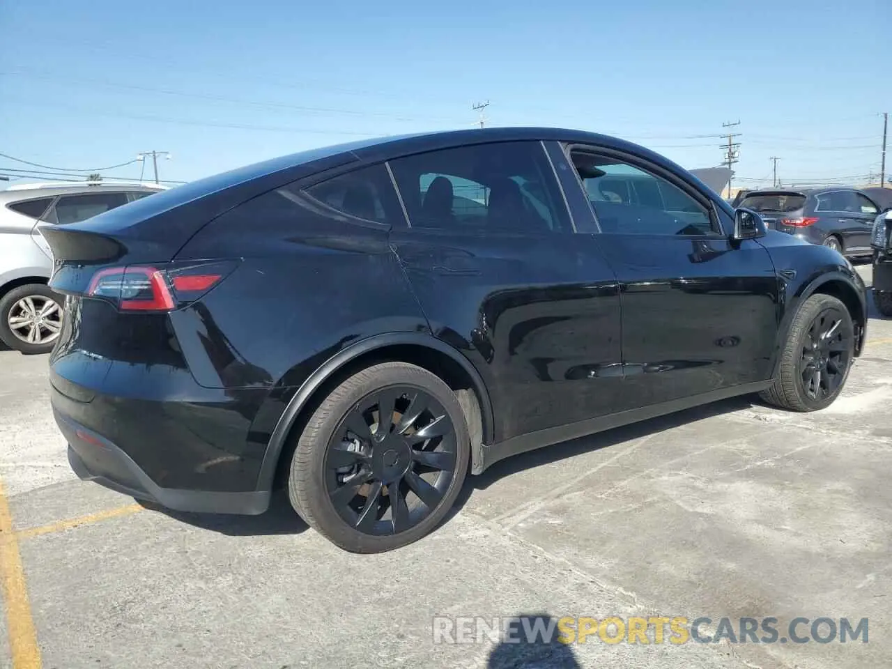 3 fotografías del automóvil dañado 7SAYGDEE8RA231933 TESLA MODEL Y 2024