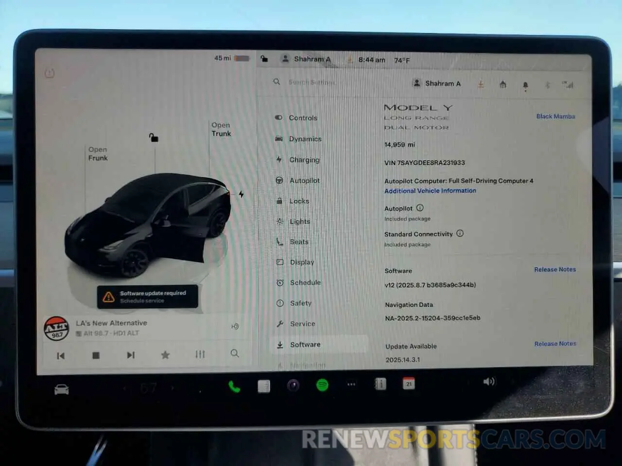 9 fotografías del automóvil dañado 7SAYGDEE8RA231933 TESLA MODEL Y 2024