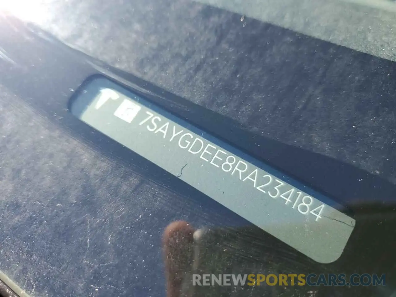 12 fotografías del automóvil dañado 7SAYGDEE8RA234184 TESLA MODEL Y 2024