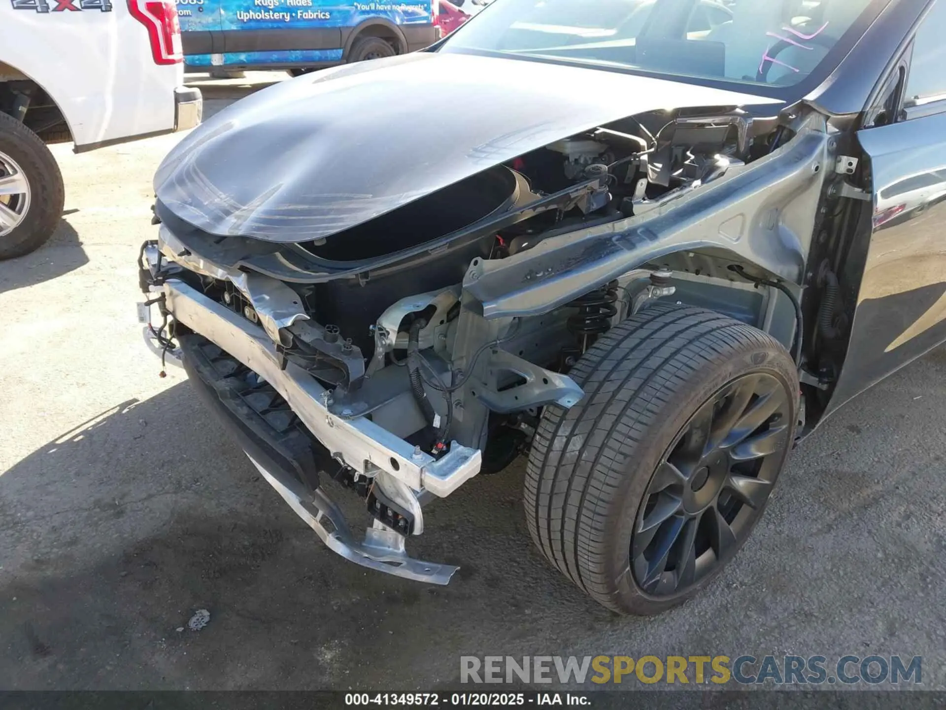 6 fotografías del automóvil dañado 7SAYGDEE8RA238834 TESLA MODEL Y 2024