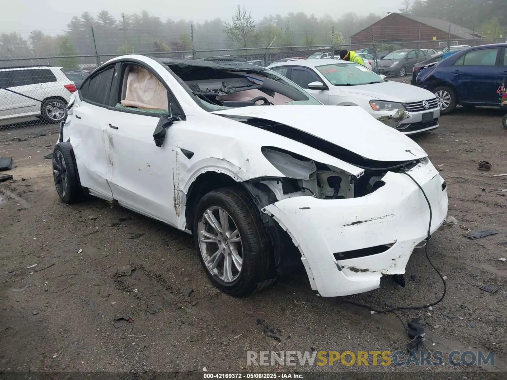 1 fotografías del automóvil dañado 7SAYGDEE8RA258565 TESLA MODEL Y 2024