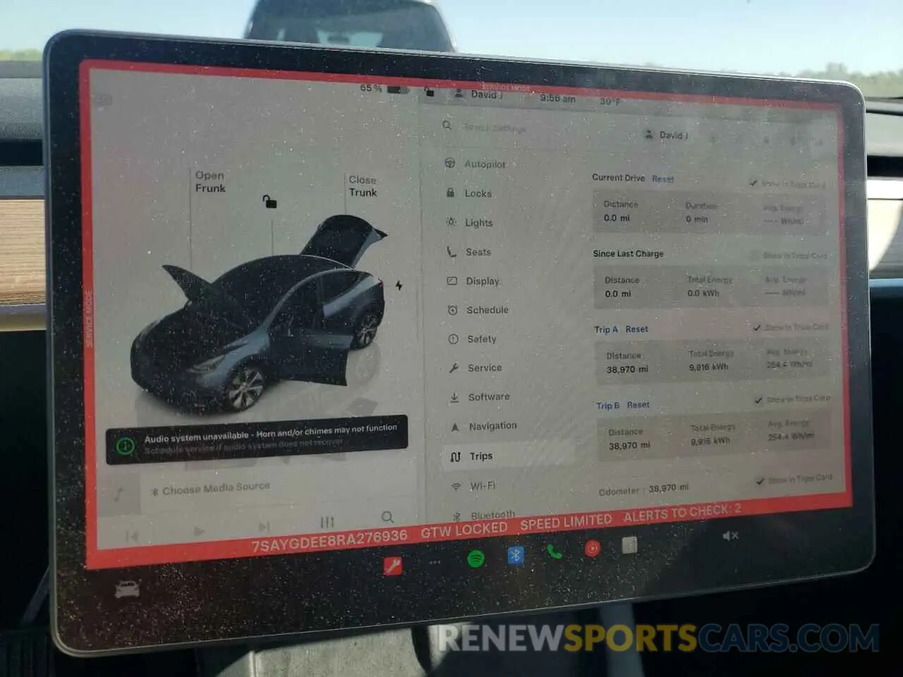 9 fotografías del automóvil dañado 7SAYGDEE8RA276936 TESLA MODEL Y 2024