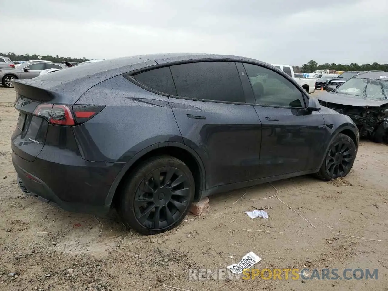 3 fotografías del automóvil dañado 7SAYGDEE8RA280887 TESLA MODEL Y 2024