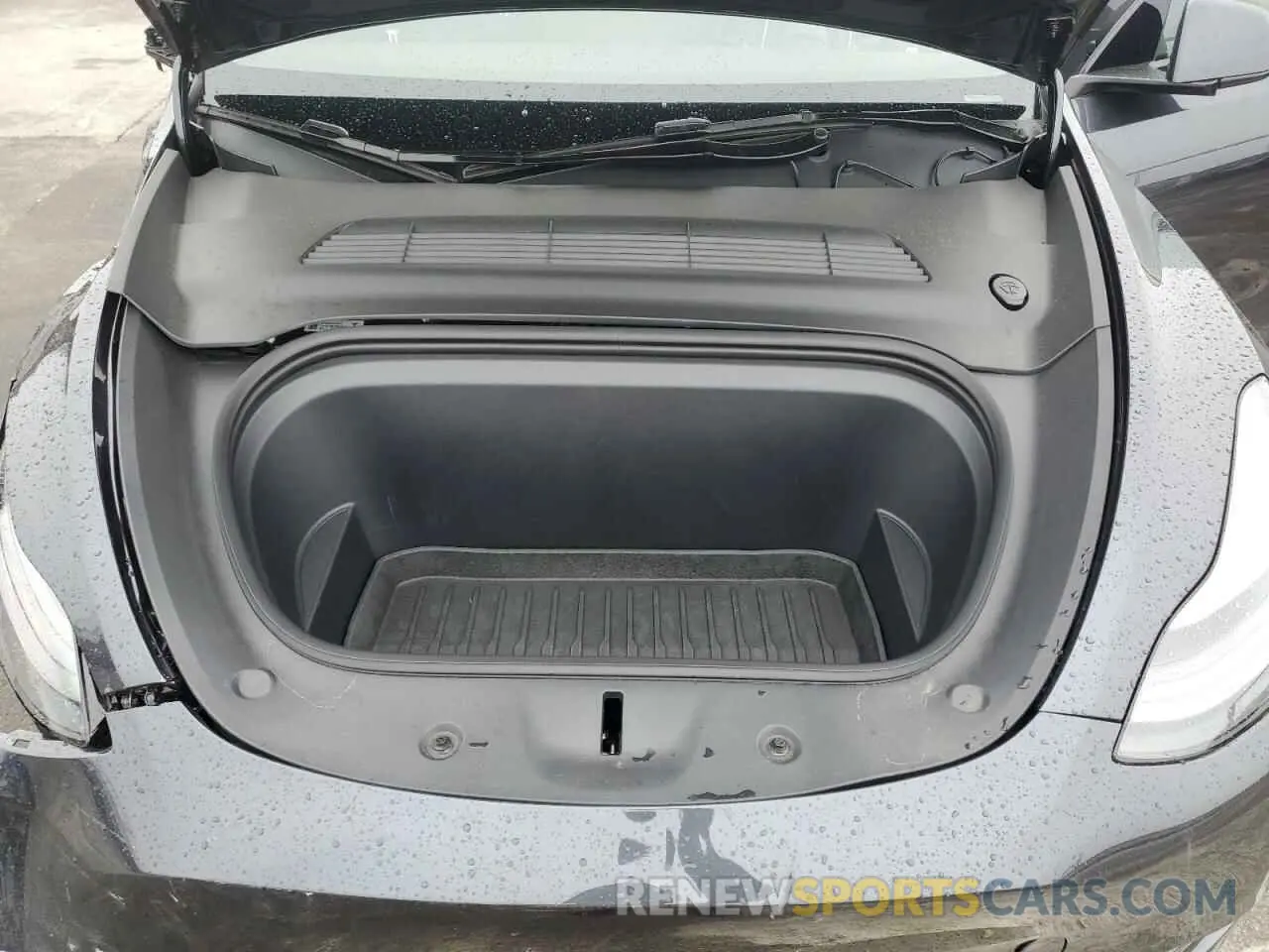 13 fotografías del automóvil dañado 7SAYGDEE8RF077193 TESLA MODEL Y 2024