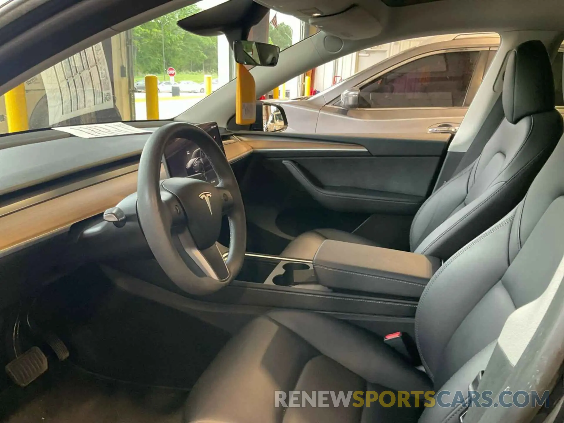 24 fotografías del automóvil dañado 7SAYGDEE8RF986468 TESLA MODEL Y 2024
