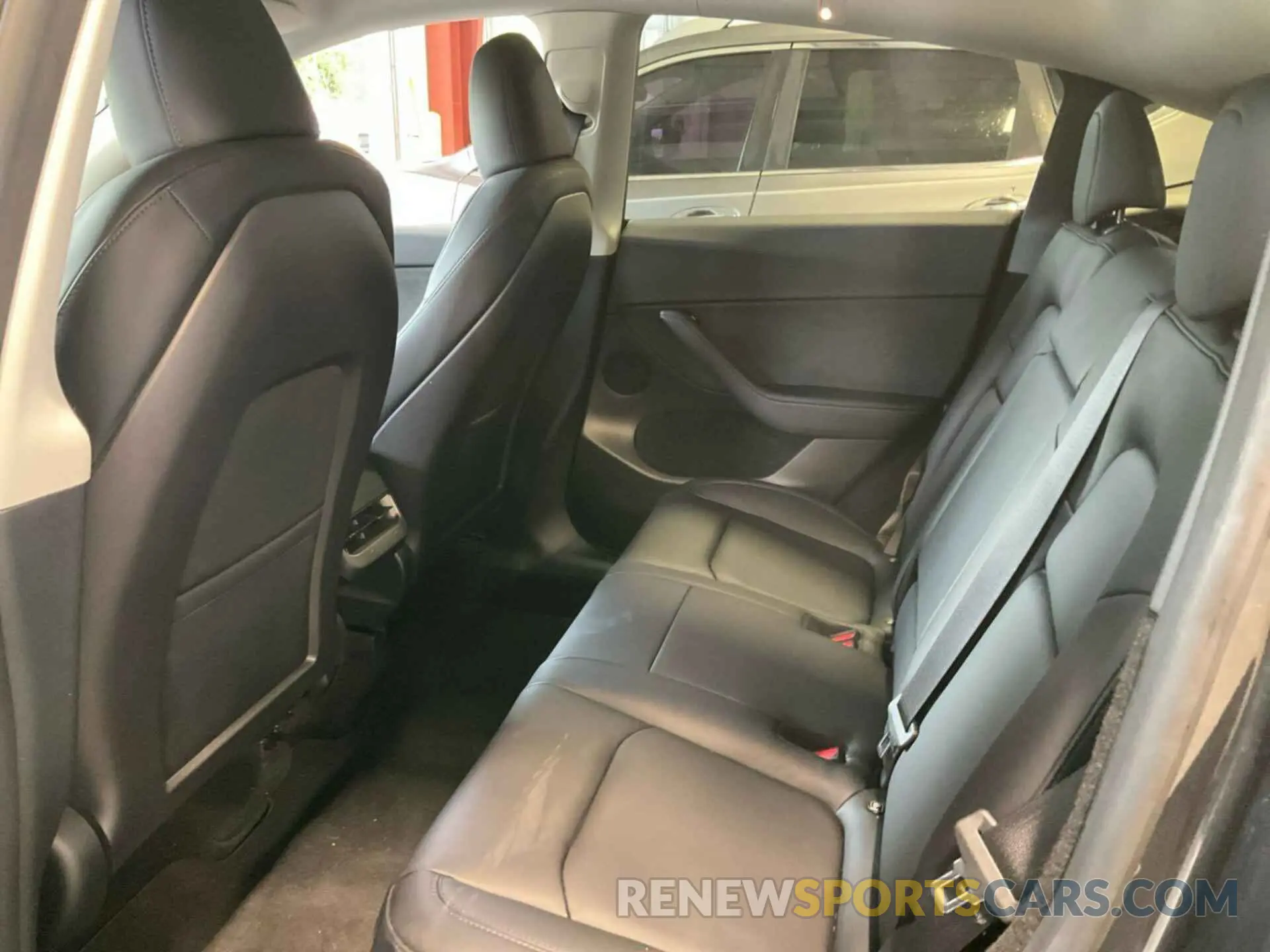 29 fotografías del automóvil dañado 7SAYGDEE8RF986468 TESLA MODEL Y 2024