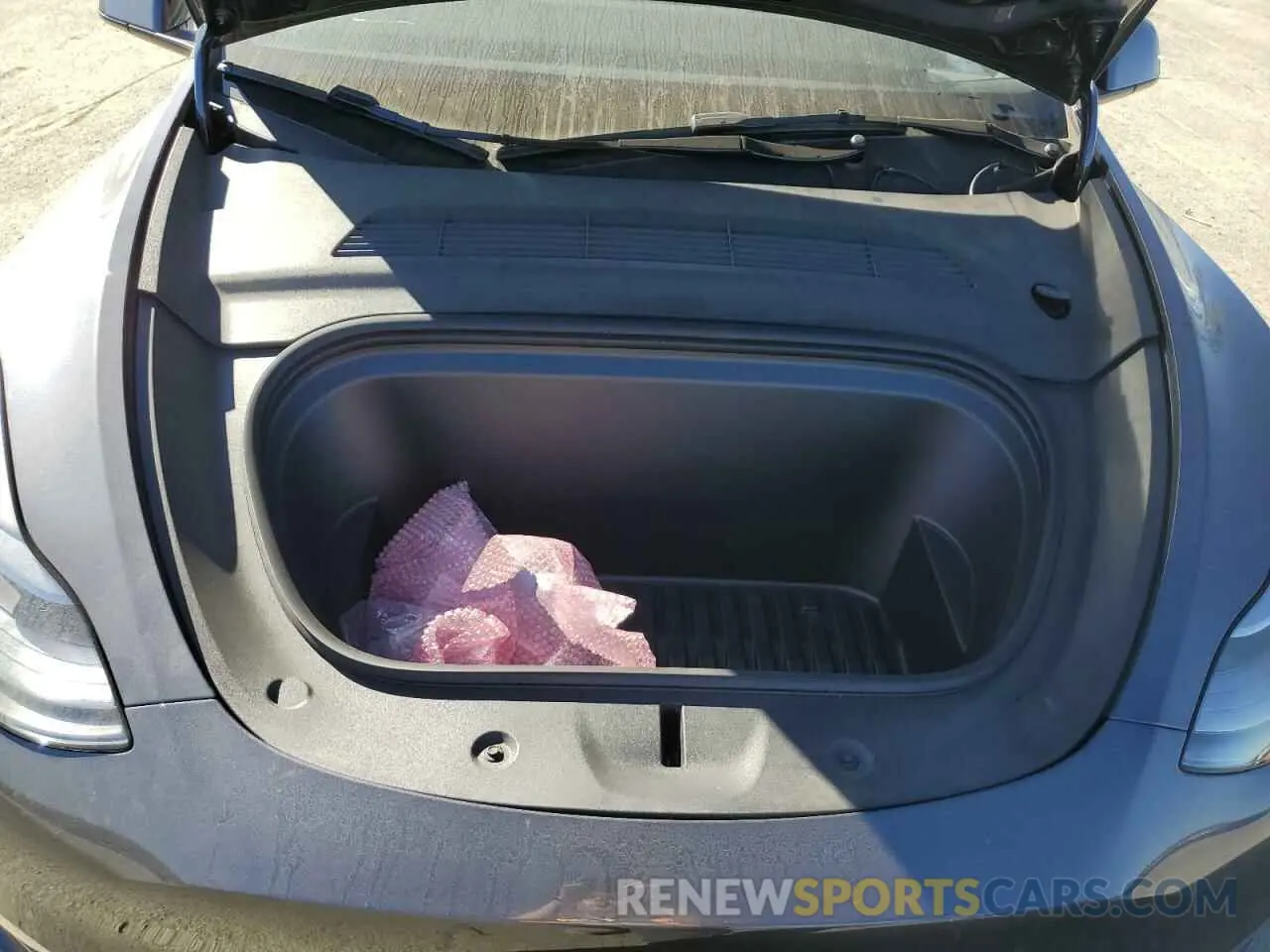 11 fotografías del automóvil dañado 7SAYGDEE9RA215563 TESLA MODEL Y 2024