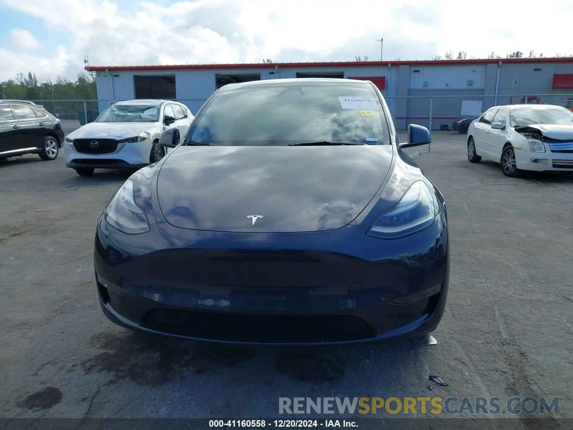 13 fotografías del automóvil dañado 7SAYGDEE9RA228474 TESLA MODEL Y 2024