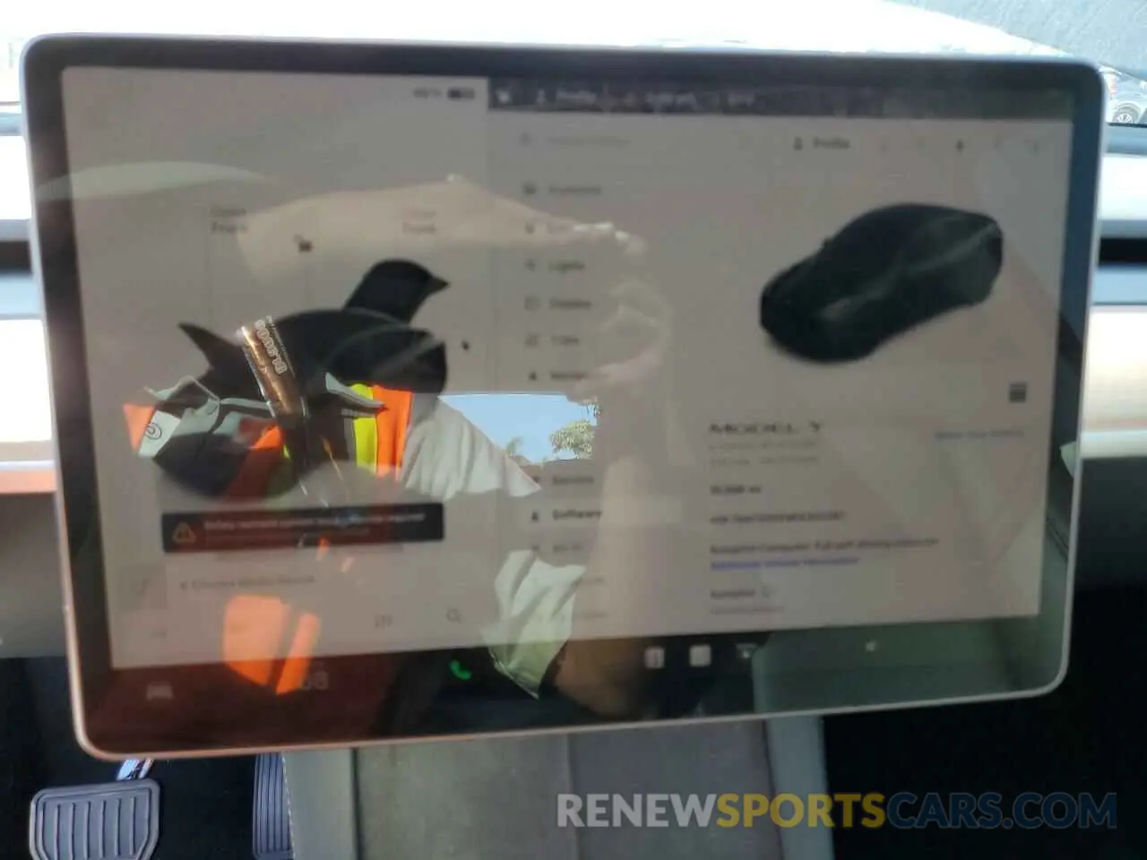 9 fotografías del automóvil dañado 7SAYGDEE9RA303397 TESLA MODEL Y 2024