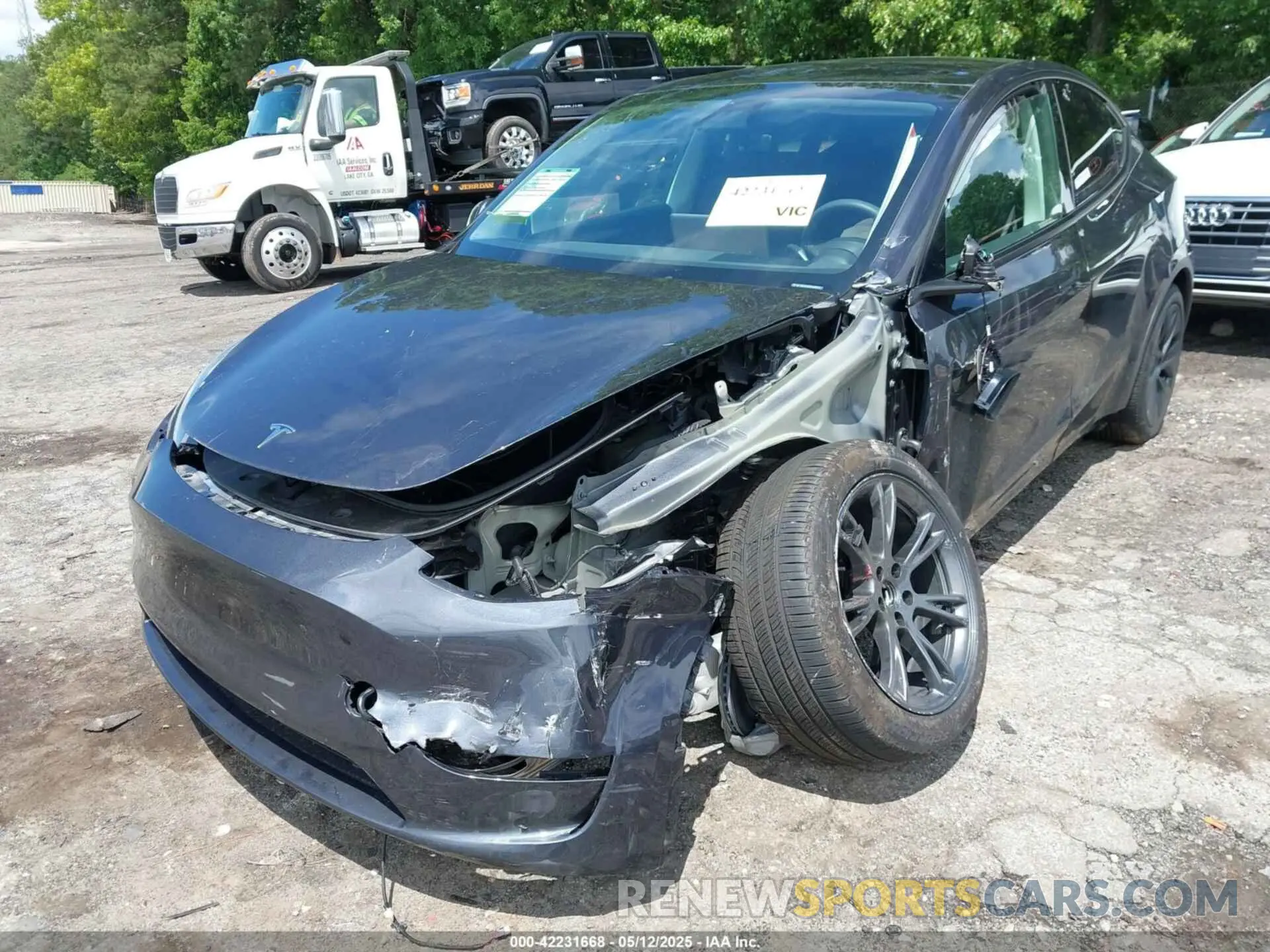 2 fotografías del automóvil dañado 7SAYGDEE9RA306574 TESLA MODEL Y 2024