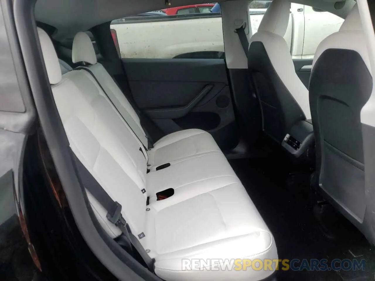 10 fotografías del automóvil dañado 7SAYGDEE9RA323200 TESLA MODEL Y 2024