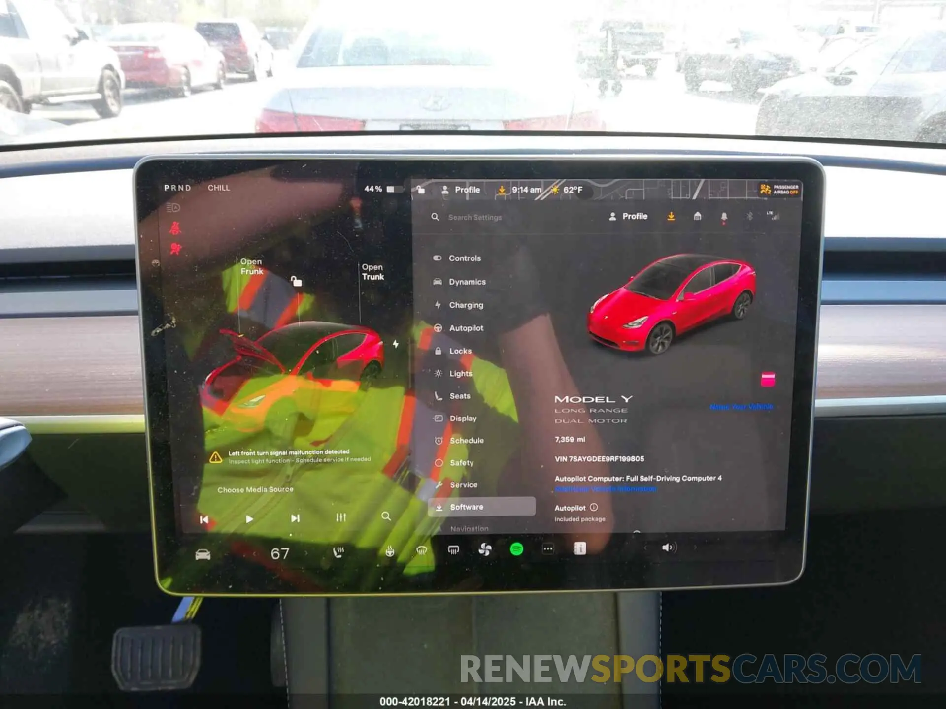 19 fotografías del automóvil dañado 7SAYGDEE9RF199805 TESLA MODEL Y 2024