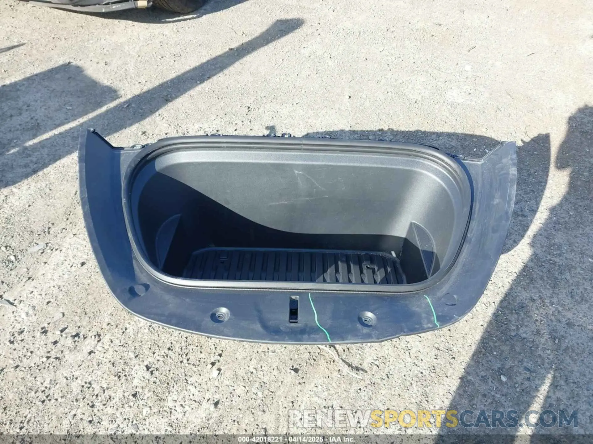20 fotografías del automóvil dañado 7SAYGDEE9RF199805 TESLA MODEL Y 2024