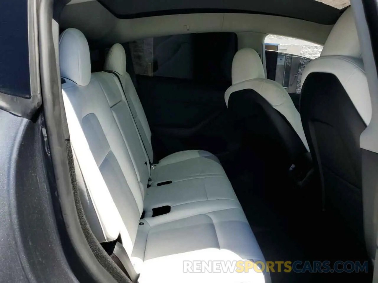 10 fotografías del automóvil dañado 7SAYGDEEXRA215975 TESLA MODEL Y 2024