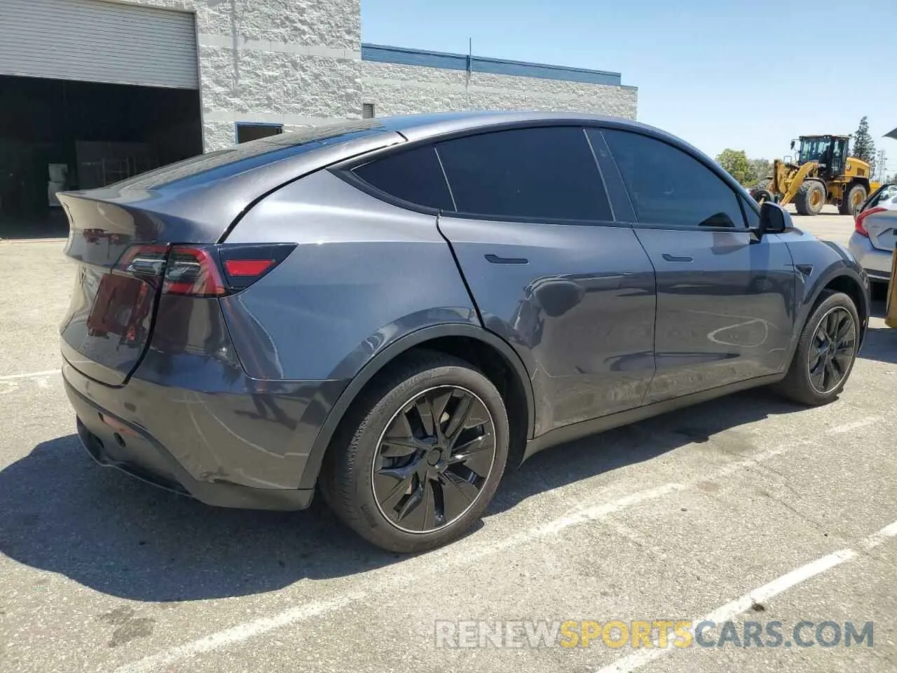 3 fotografías del automóvil dañado 7SAYGDEEXRA215975 TESLA MODEL Y 2024