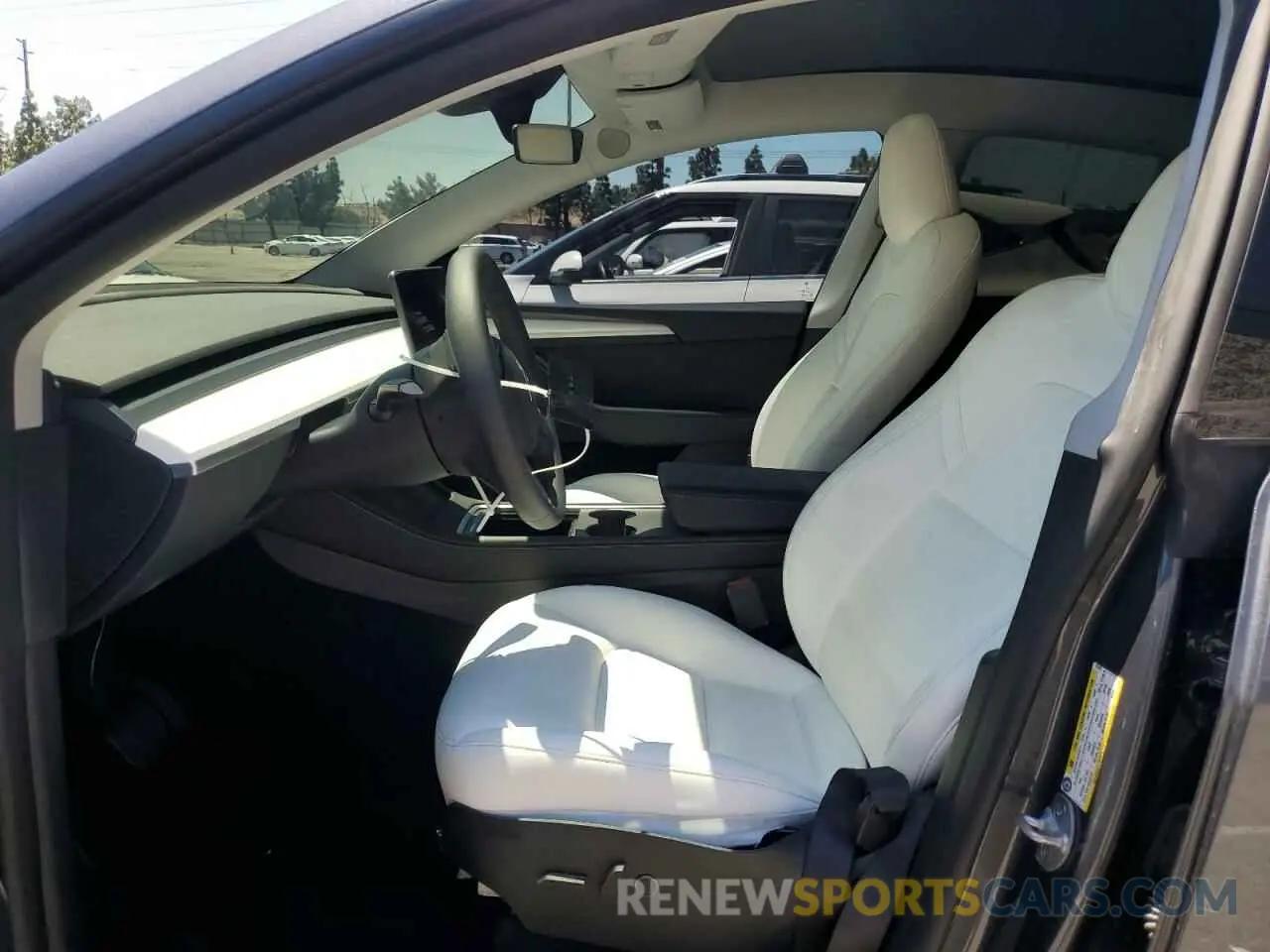 7 fotografías del automóvil dañado 7SAYGDEEXRA215975 TESLA MODEL Y 2024