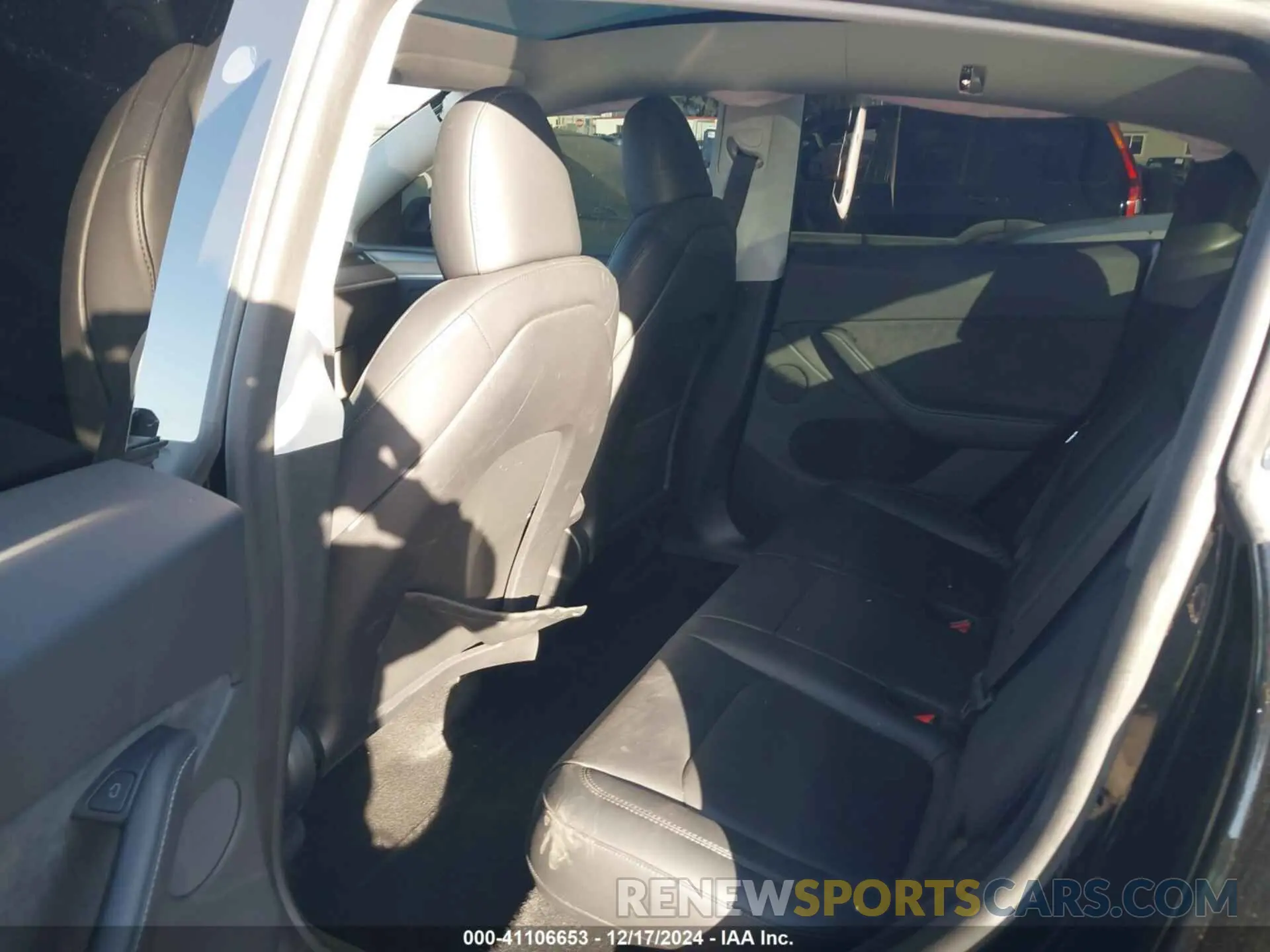 8 fotografías del automóvil dañado 7SAYGDEEXRA216186 TESLA MODEL Y 2024