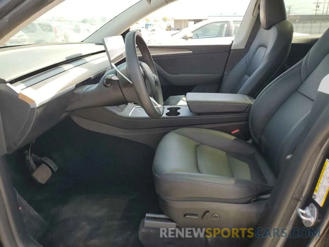 7 fotografías del automóvil dañado 7SAYGDEEXRA237667 TESLA MODEL Y 2024